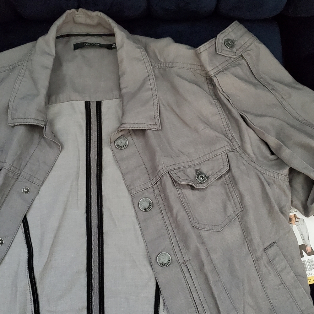 NWT Tahari Tencel Pintuck Jacket